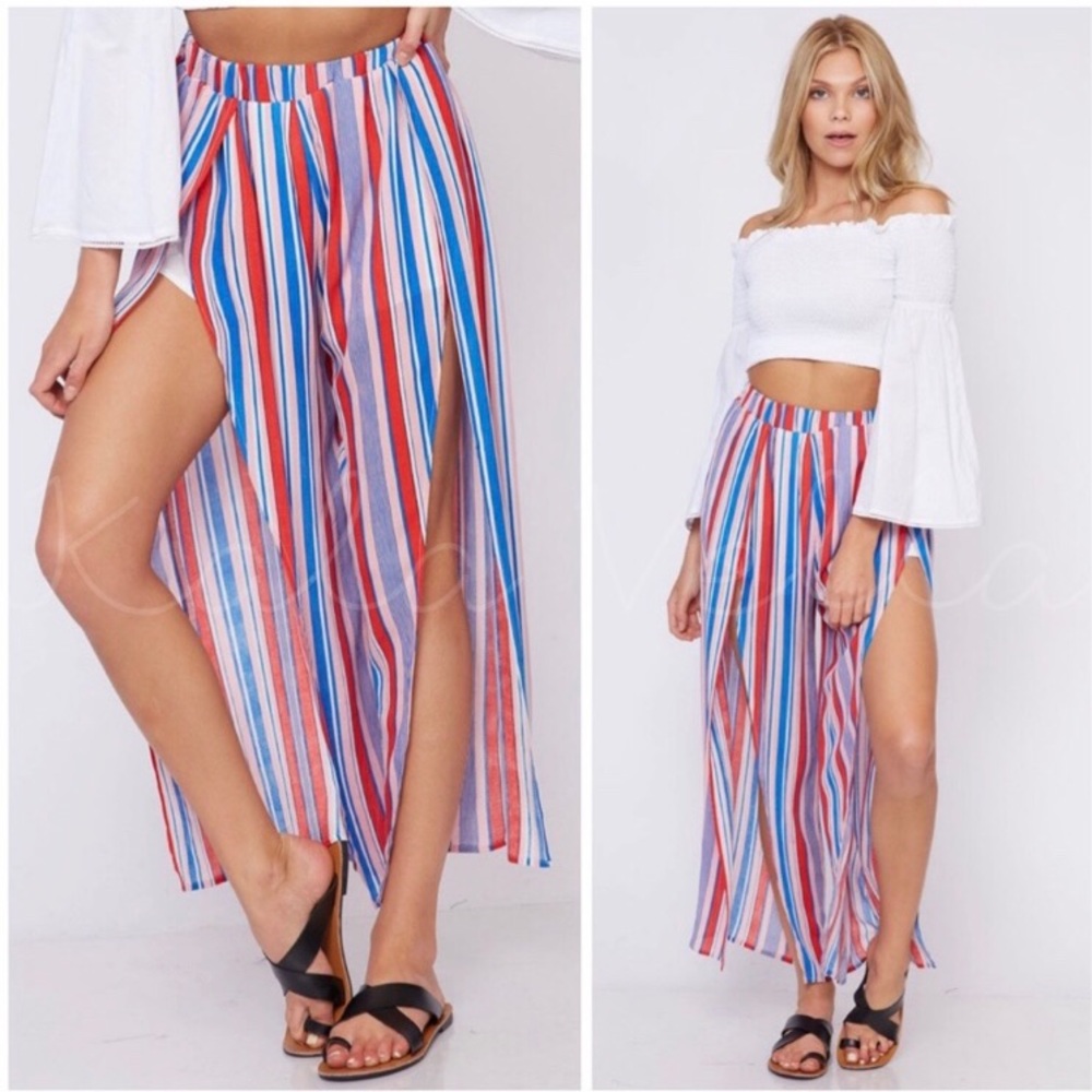 Stripped thigh slit pants